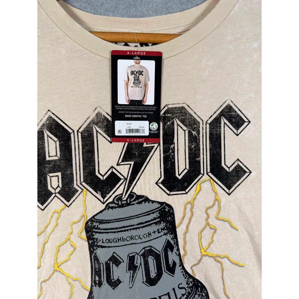 NWT AC/DC Men's XL Back in Black Hells Bells Cream Mineral Wash Graphic Tee 4018 - Picture 3 of 6